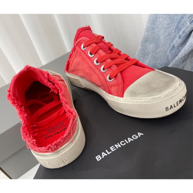 Balenciaga Casual Shoes